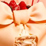 ピンクのリボンがとってもかわいい！お誕生日ケーキ